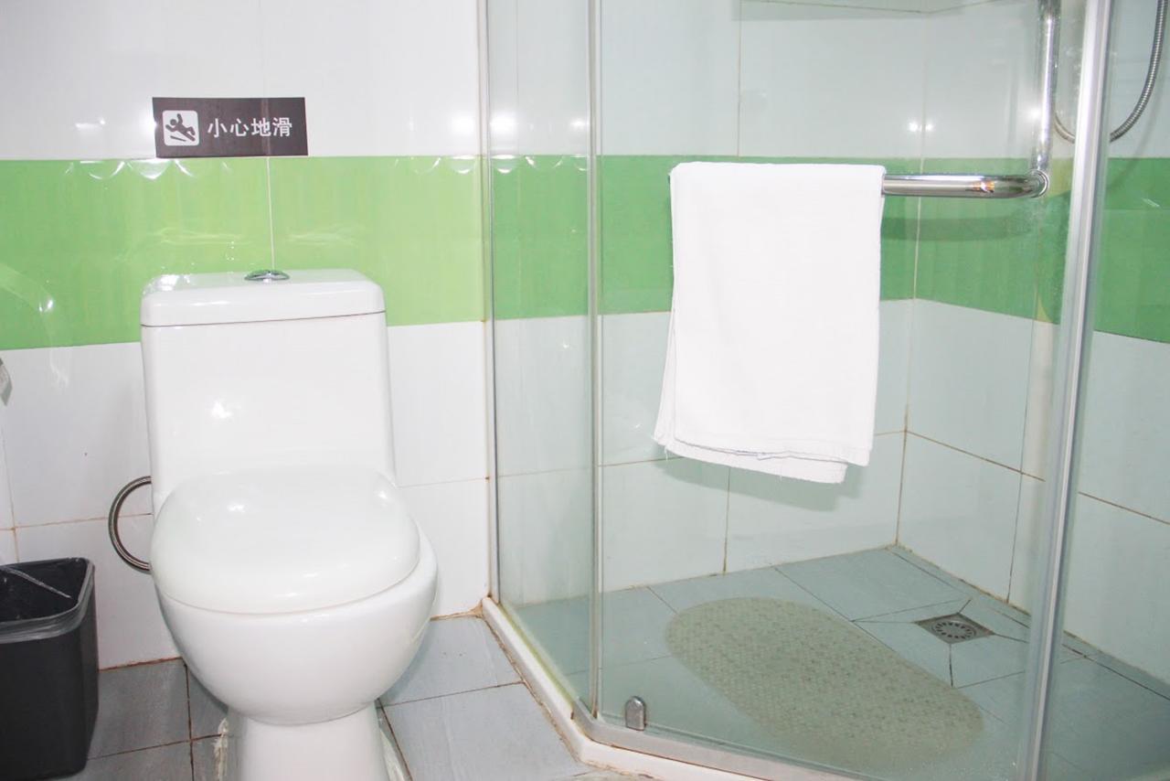 7Days Inn Dongguan Houjie Conference & Exhibition Center Exterior photo